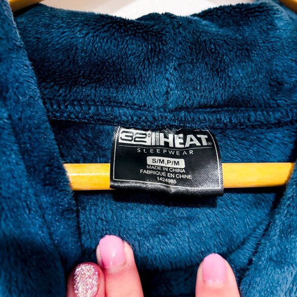 32 DEGREES Forest green plush hooded dress with kangaroo pocket | Small * - Picture 5 of 9